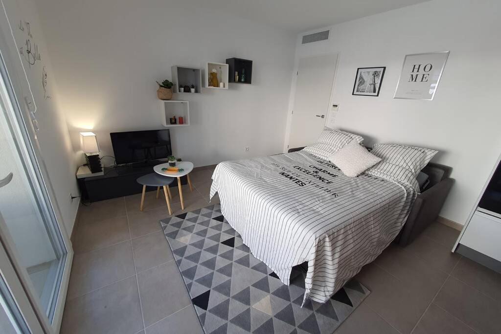 Riviera Sun Standing Studio Villeneuve-Loubet Exterior photo